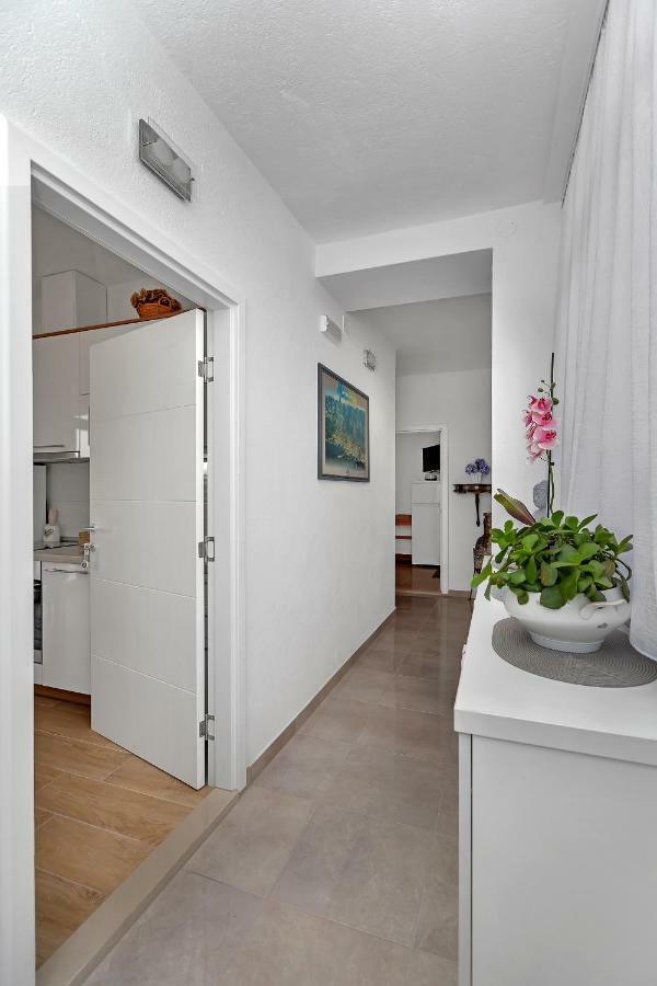 Mirjana & Ivo Apartment Makarska Ngoại thất bức ảnh
